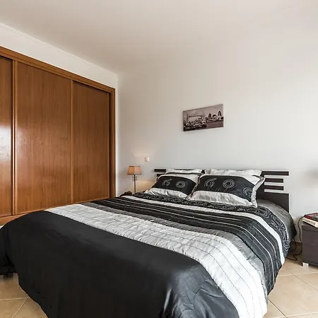 St. James Praia Da Luz 505 Апартаменты